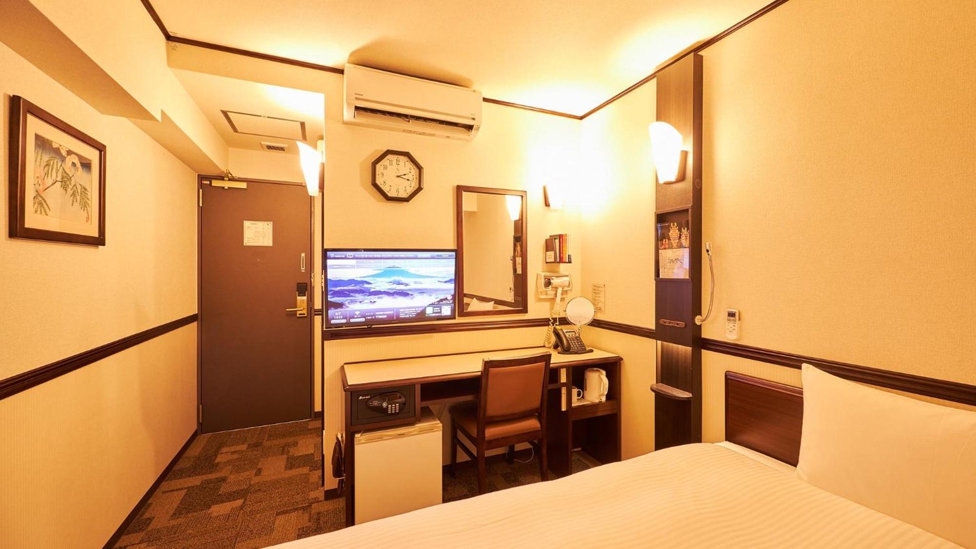 Toyoko Inn Tokyo Otemachi الغرفة الصورة