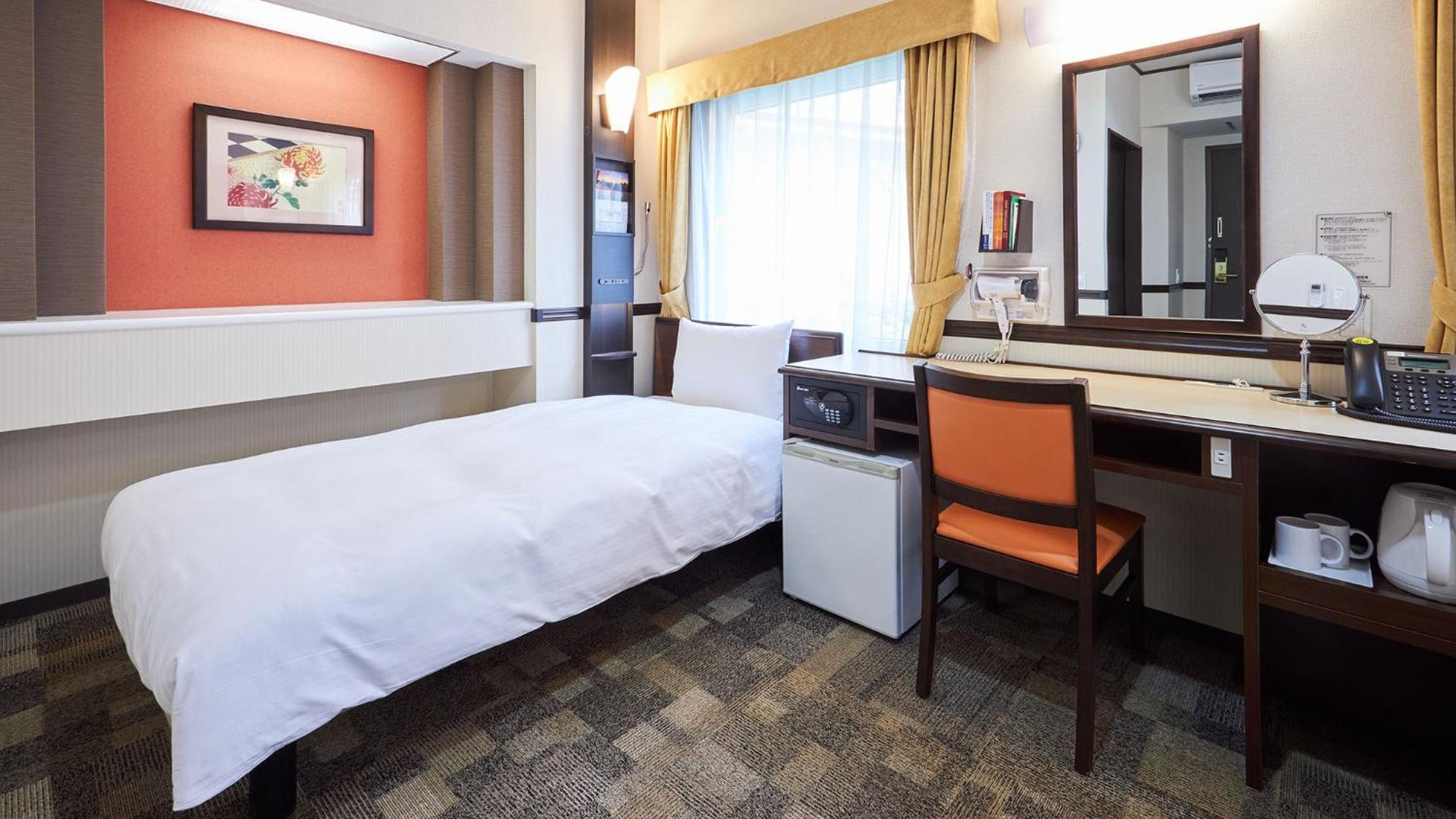 Toyoko Inn Tokyo Otemachi الغرفة الصورة