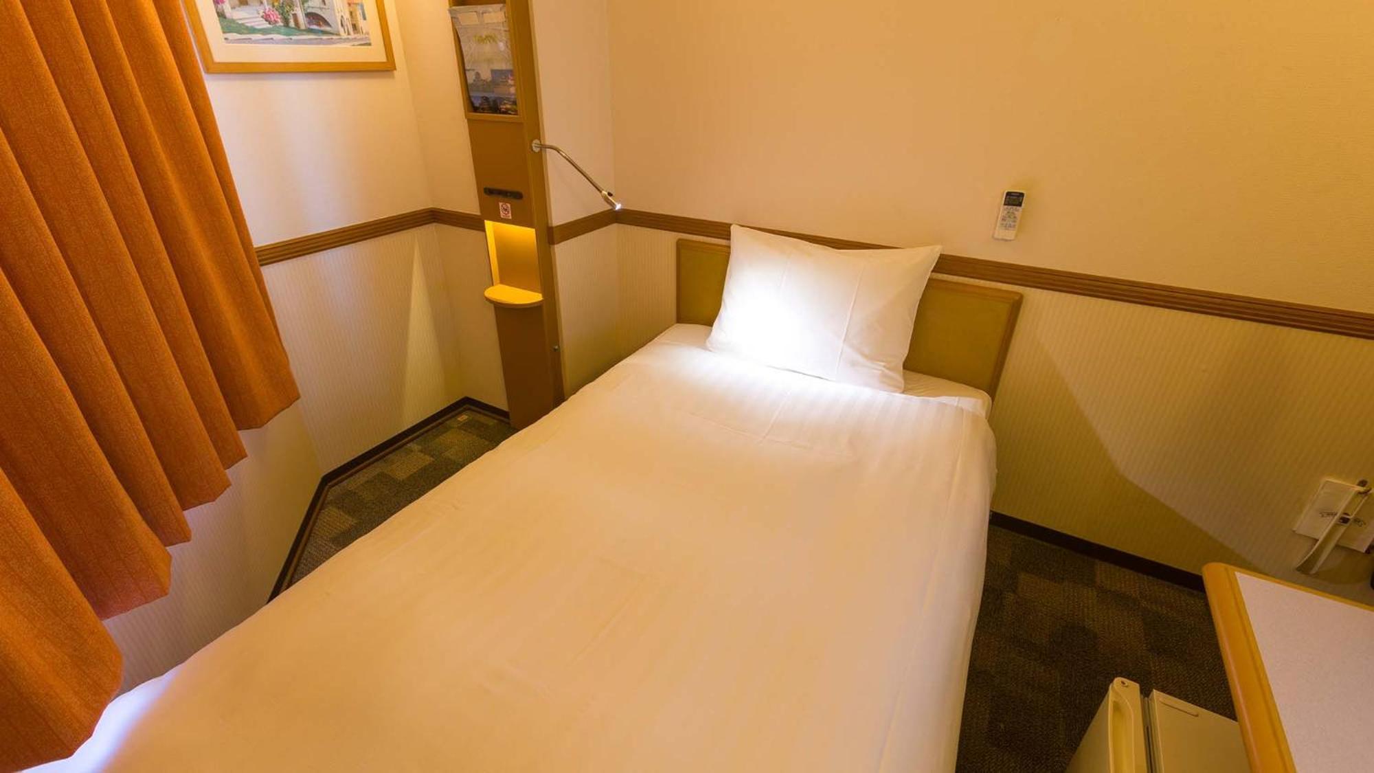 Toyoko Inn Tokyo Otemachi الغرفة الصورة